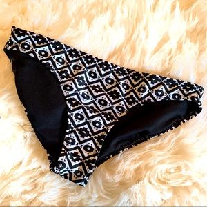 ❤️ OP Bikini swimsuit bottom medium ❤️